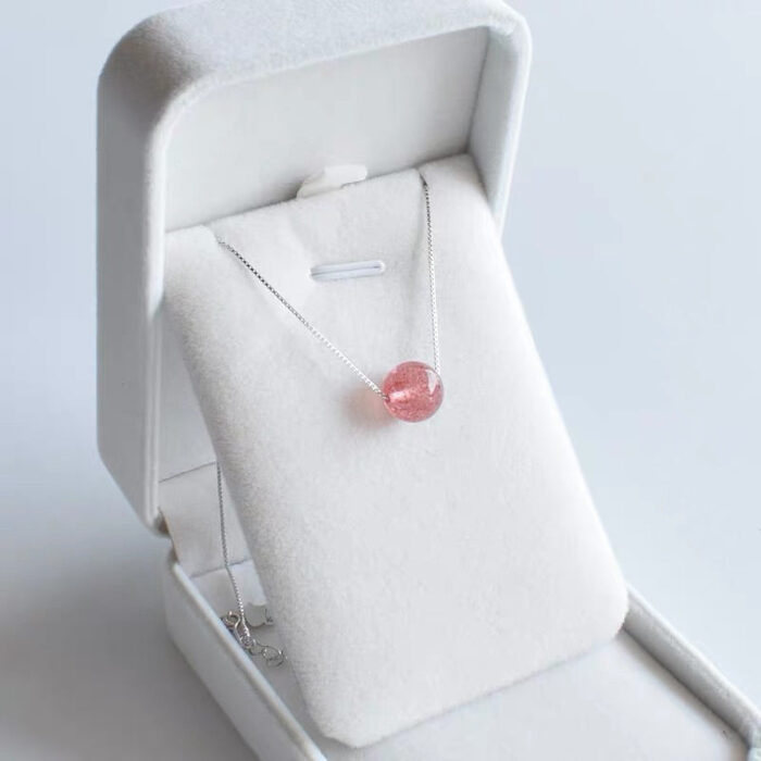 Necklace: Classic B
